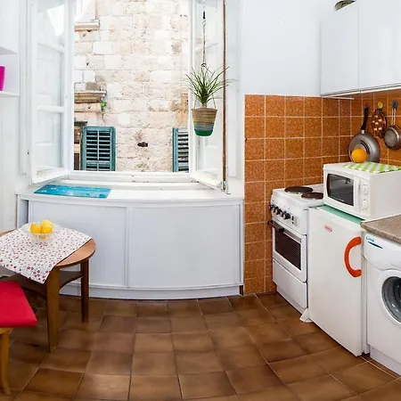 Apartment Simply Romantic